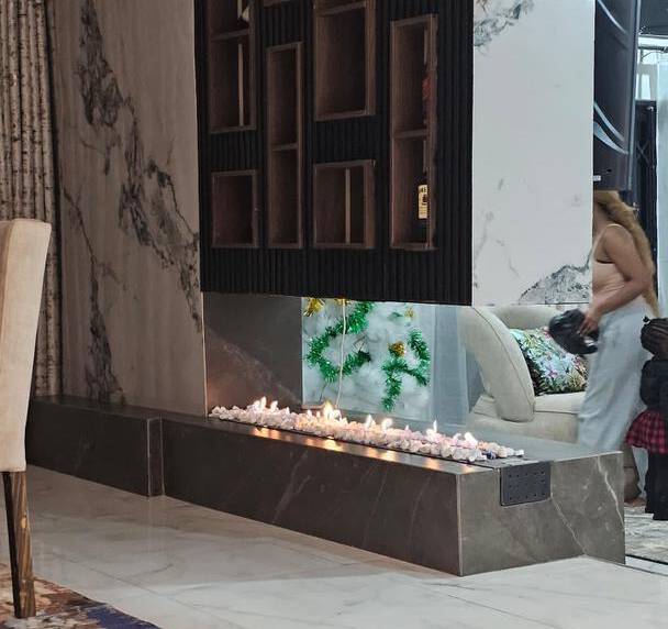 Double sided fireplace